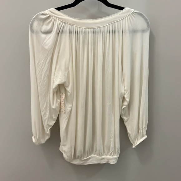 Free People Top Blouse NWT Boho Ruched Peasant Scoop Neck Size XS Cream - Picture 5 of 9